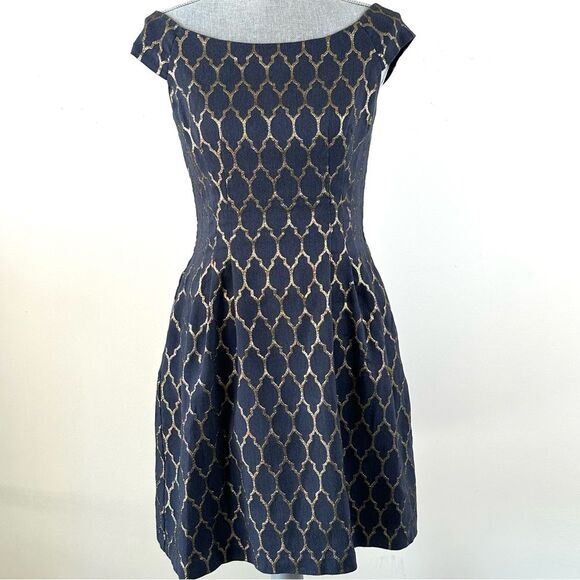 Vince Camuto Dresses & Skirts - Vince Camuto SZ 6 Navy Gold Metallic Dress Stretch Fit/Flare Party Holiday